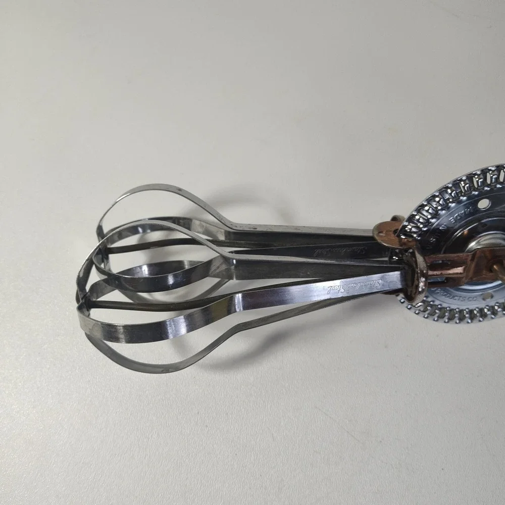 Ekco Hand Held Stainless Steel Mixer Manual‎ Rotary Egg Beater Wood Vtg USA